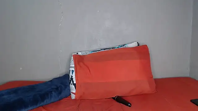 Snapshot of Lunalee chatting on 3, 3, 2026 Lunalee online show from 3, 3, 2026