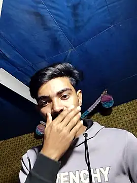 Hot- couple online show from 10, 1, 2026