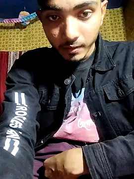 Hot- couple online show from 14, 1, 2026