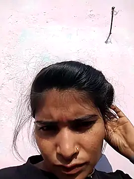 Hot xxx12 online show from 5, 12, 2025