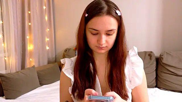 Lelia Vibe online show from 23, 11, 2025