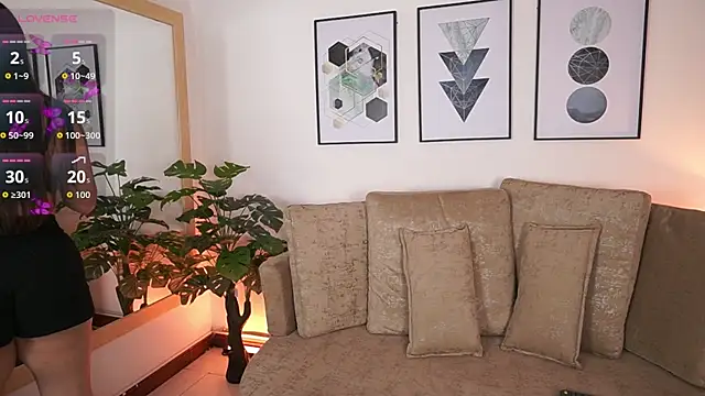 MilaCrave online show from 18, 9, 2025