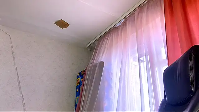 Snapshot of Smoke_mama chatting on 16, 9, 2025 Smoke mama online show from 16, 9, 2025