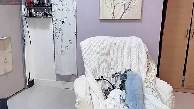 Y2Luvk online show from 17, 12, 2025