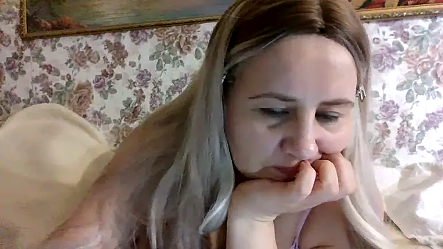 Snapshot of LustyyX chatting on 1, 3, 2026 LustyyX online show from 1, 3, 2026