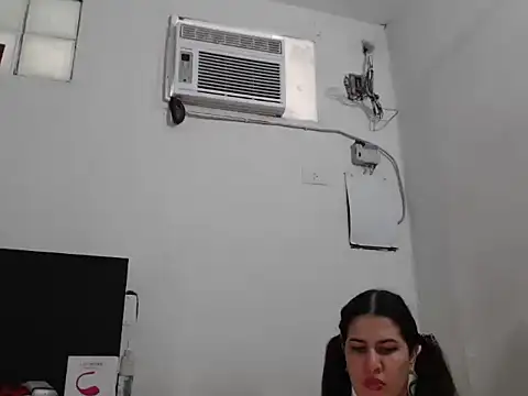 Bratzhot09 online show from 18, 11, 2025