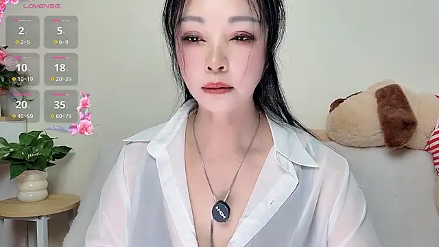 Hua Hua 0 online show from 24, 9, 2025