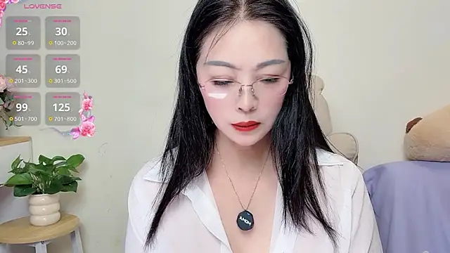 Hua Hua 0 online show from 22, 10, 2025