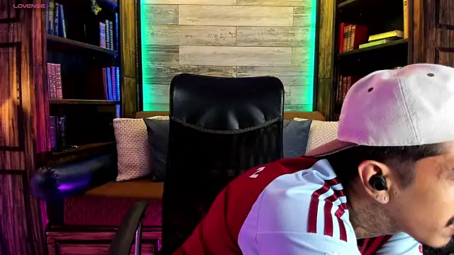 Donovan Desmond online show from 5, 2, 2026