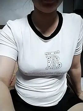 Mie rose online show from 18, 10, 2025