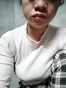 Snapshot of Mie_rose chatting on 18, 2, 2026 Mie rose online show from 18, 2, 2026