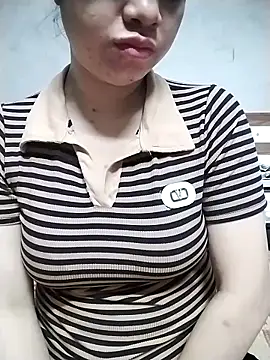 Mie rose online show from 17, 3, 2026