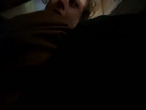 Snapshot of Tlynn chatting on 10, 9, 2025 Tlynn online show from 10, 9, 2025