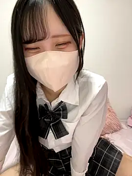 noa uxu online show from 20, 9, 2025