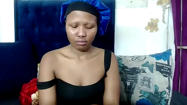 BUNNYCHOWX28 online show from 16, 9, 2025