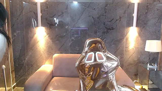 Eilyn love b online show from 21, 10, 2025