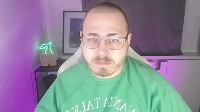 Snapshot of FabianKinky chatting on 29, 9, 2025 FabianKinky online show from 29, 9, 2025