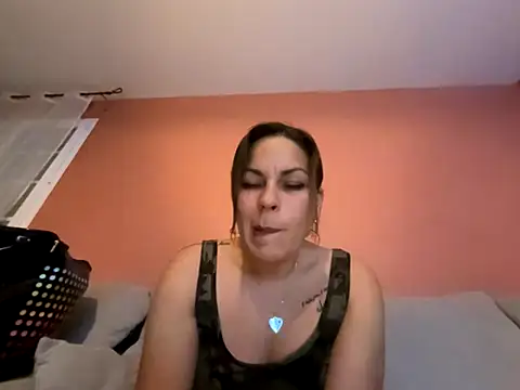 minettedusud online show from 30, 11, 2025