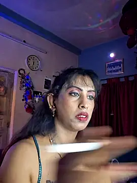 Love Beauty01 online show from 25, 5, 2026