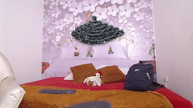 Snapshot of tammy_02_ chatting on 15, 12, 2025 tammy 02 online show from 15, 12, 2025