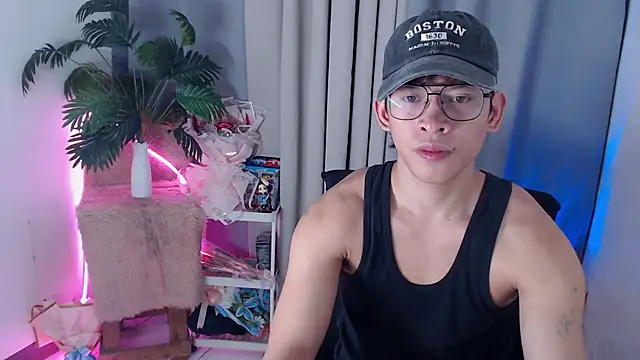 pinkcock froi2305 online show from 13, 3, 2026