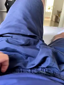 Snapshot of Novinho16cmz chatting on 20, 10, 2025 Novinho16cmz online show from 20, 10, 2025