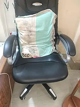 Nupur12s online show from 9, 10, 2025