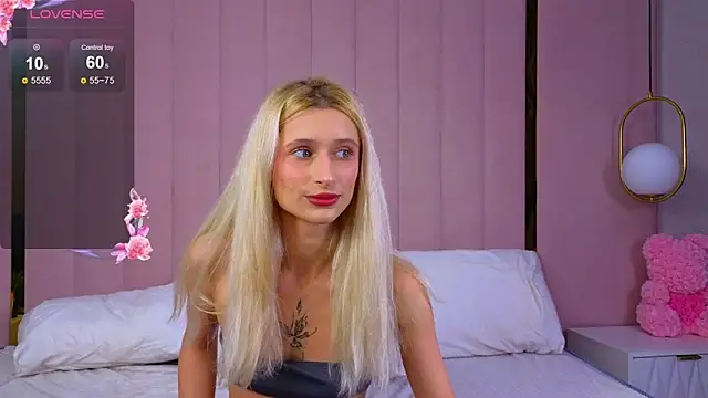 Monica Leen online show from 26, 9, 2025