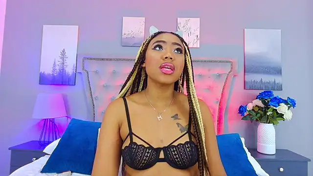 AngelaRoberts online show from 9, 11, 2025