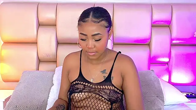 AngelaRoberts online show from 25, 3, 2026