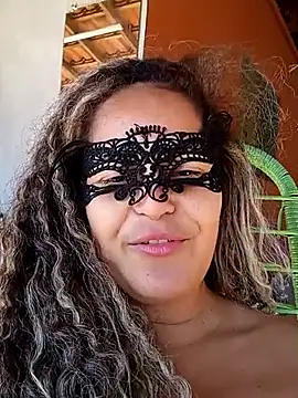 RaphinhaSanches online show from 23, 10, 2025