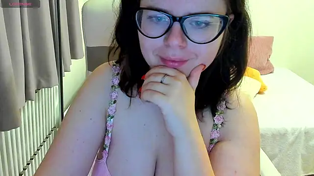 MilisaSweet777 online show from 19, 12, 2025