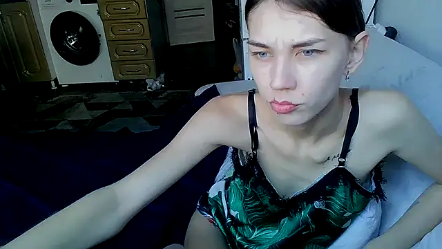 Crazy Empresis online show from 25, 9, 2025