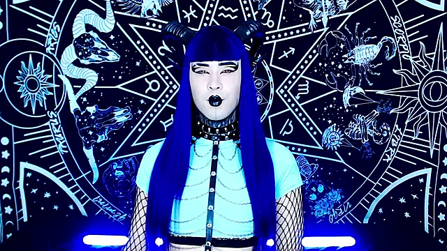 naomi satan online show from 20, 9, 2025