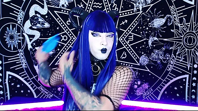 Snapshot of naomi_satan chatting on 16, 4, 2026 naomi satan online show from 16, 4, 2026