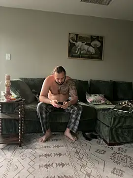 Flowerdaddyxh online show from 11, 1, 2026