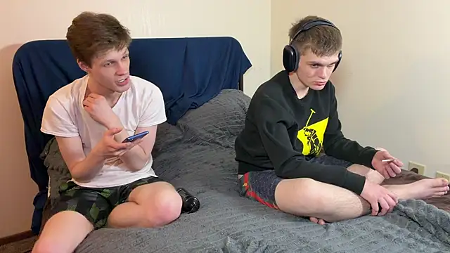 BigIncognitoXXX online show from 28, 6, 2026