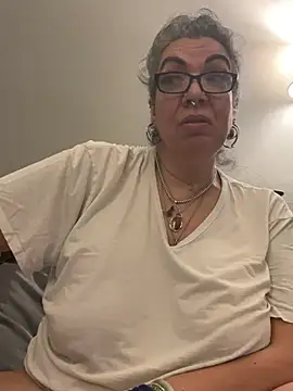 dieseldame1313 online show from 9, 2, 2025