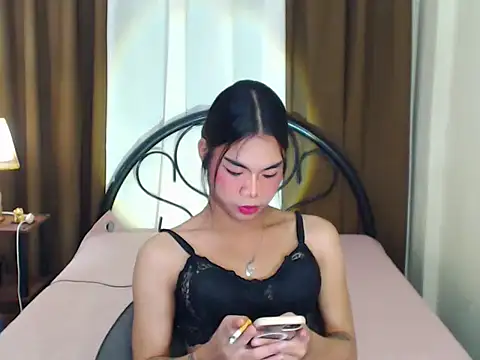 Snapshot of exoticacutiegirl chatting on 21, 9, 2025 exoticacutiegirl online show from 21, 9, 2025