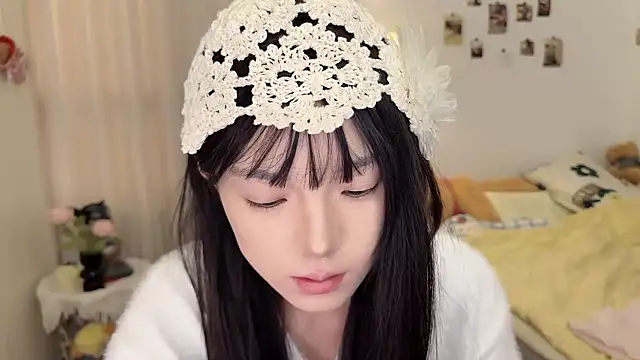 Momo-xx online show from 14, 1, 2026