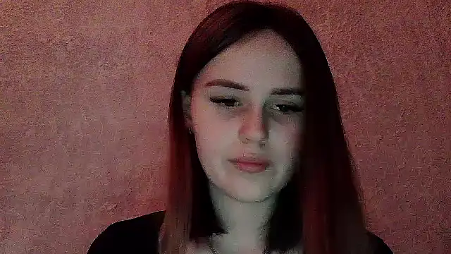 SweetLoraa online show from 19, 12, 2025