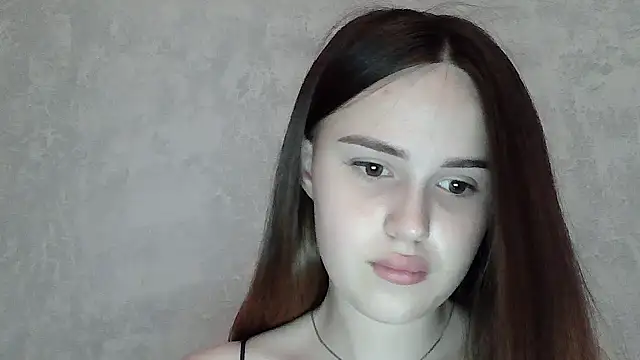 SweetLoraa online show from 30, 6, 2026