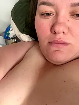 SunnyLeila2101 online show from 3, 10, 2025