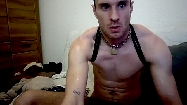 sexbooy27 online show from 3, 2, 2026