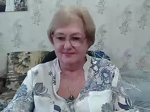 Renata62011 online show from 6, 11, 2025