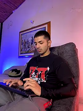 ArturoCardona  online show from 17, 11, 2025