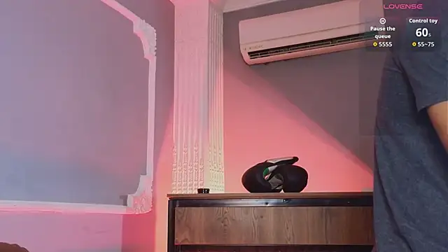 ArturoCardona  online show from 18, 12, 2025