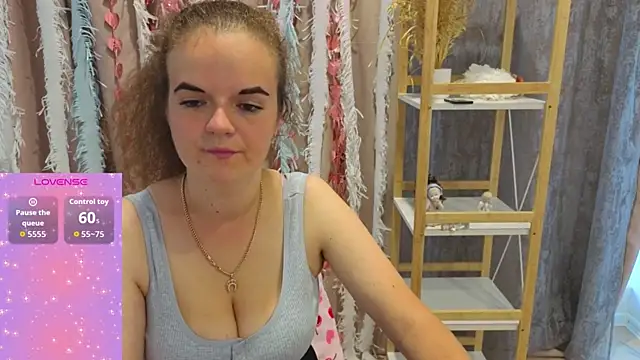 Luisa Rosee online show from 11, 9, 2025