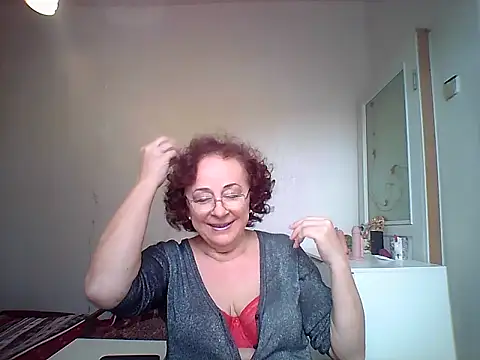 Julia54391 online show from 3, 10, 2025