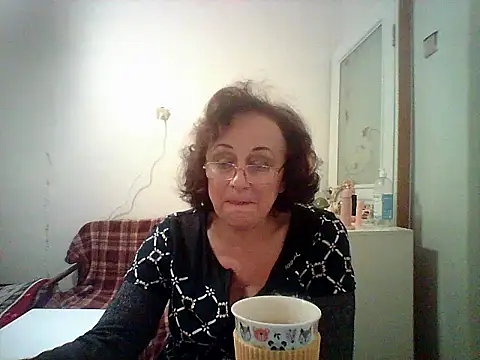 Julia54391 online show from 18, 10, 2025